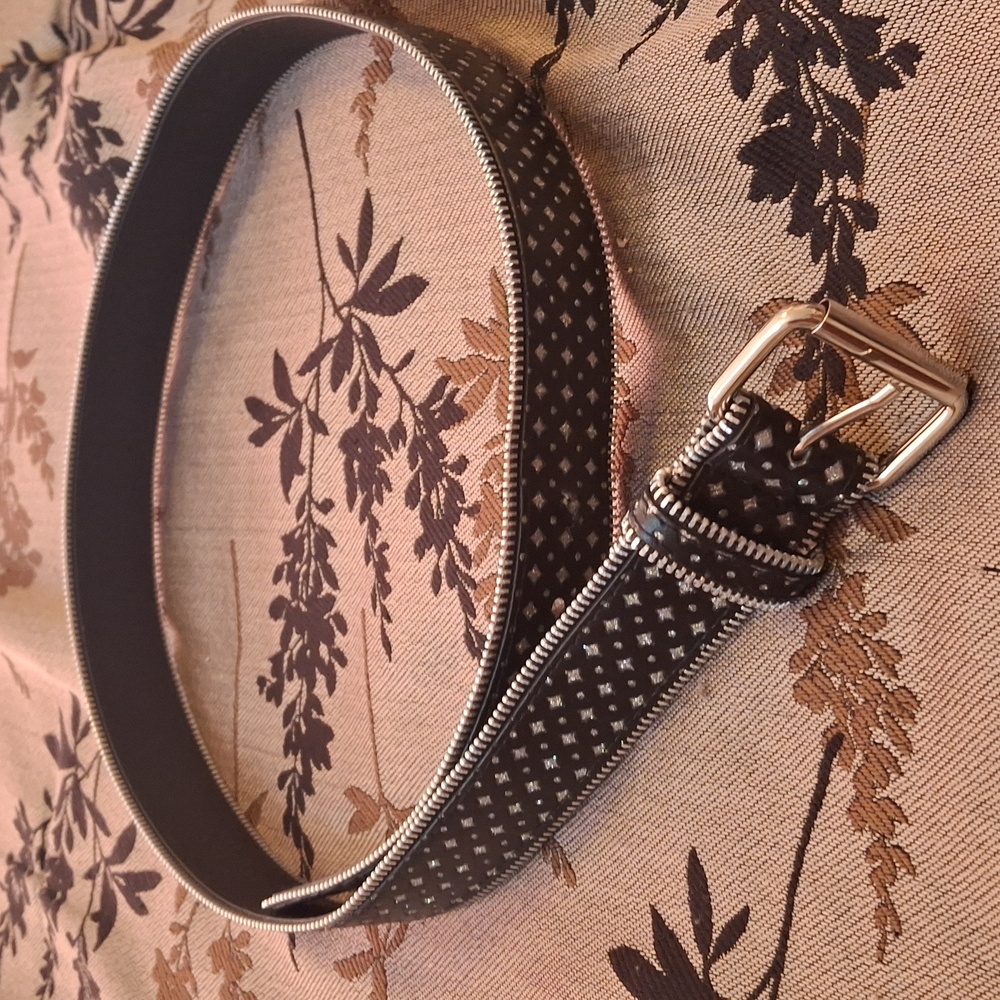 Zipper & Glitter Patterned Belt